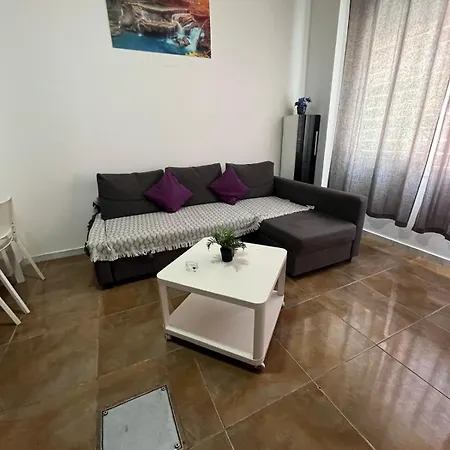 Becquer 3 Apartment Malaga