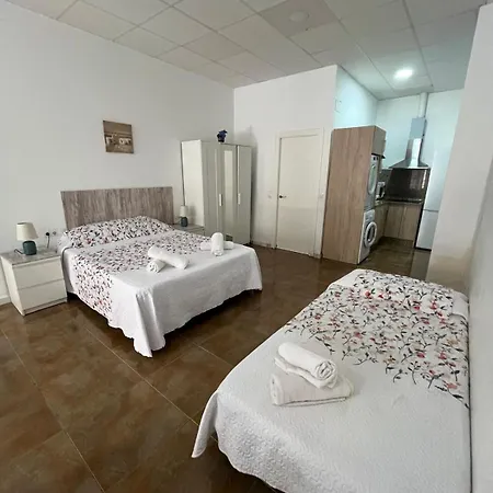 Becquer 3 Apartament *